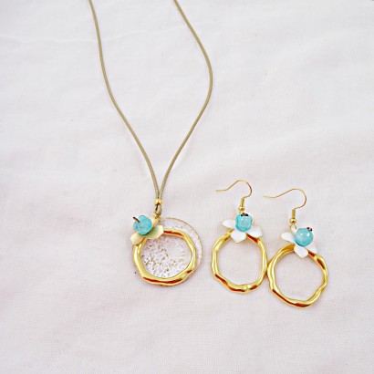 Handmade necklace cords hoop element enamel turquoise stone