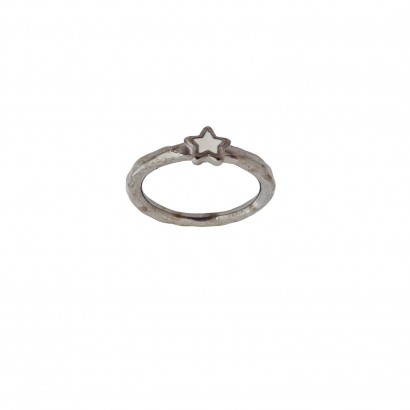 Γυναικείο διακριτικό δαχτυλίδι με σχέδιο αστέρι