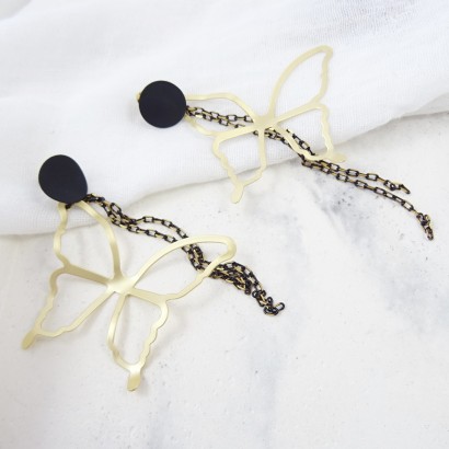 Γυναικεία σκουλαρίκια με μοτίφ πεταλούδα και αλυσίδα