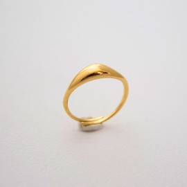 Δαχτυλίδι σε χρυσή απόχρωση