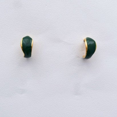 Καρφωτά σκουλαρίκια με πράσινο σμάλτο
